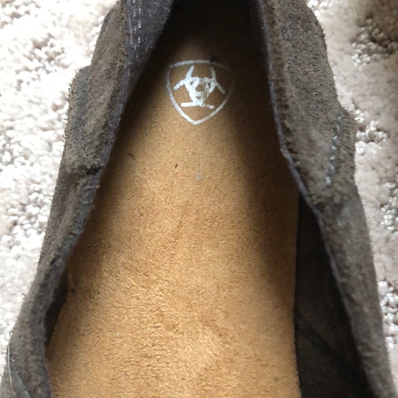Ariat Suede Slip Ons Sz 8 - Picture 4 of 5